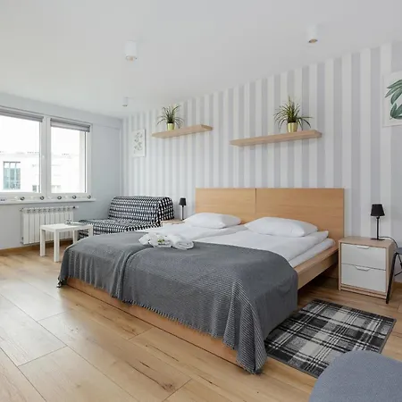 Center Powisle By Renters *
