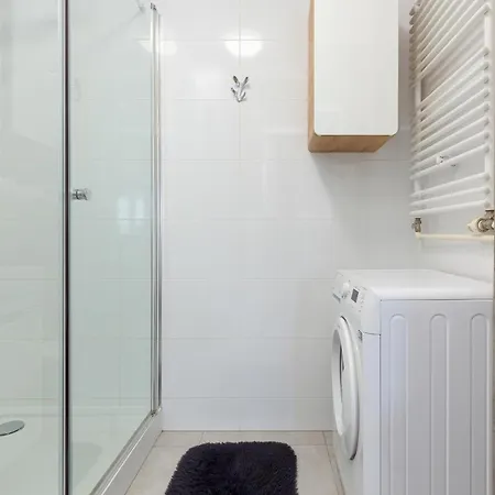 Daire Center Powisle By Renters *